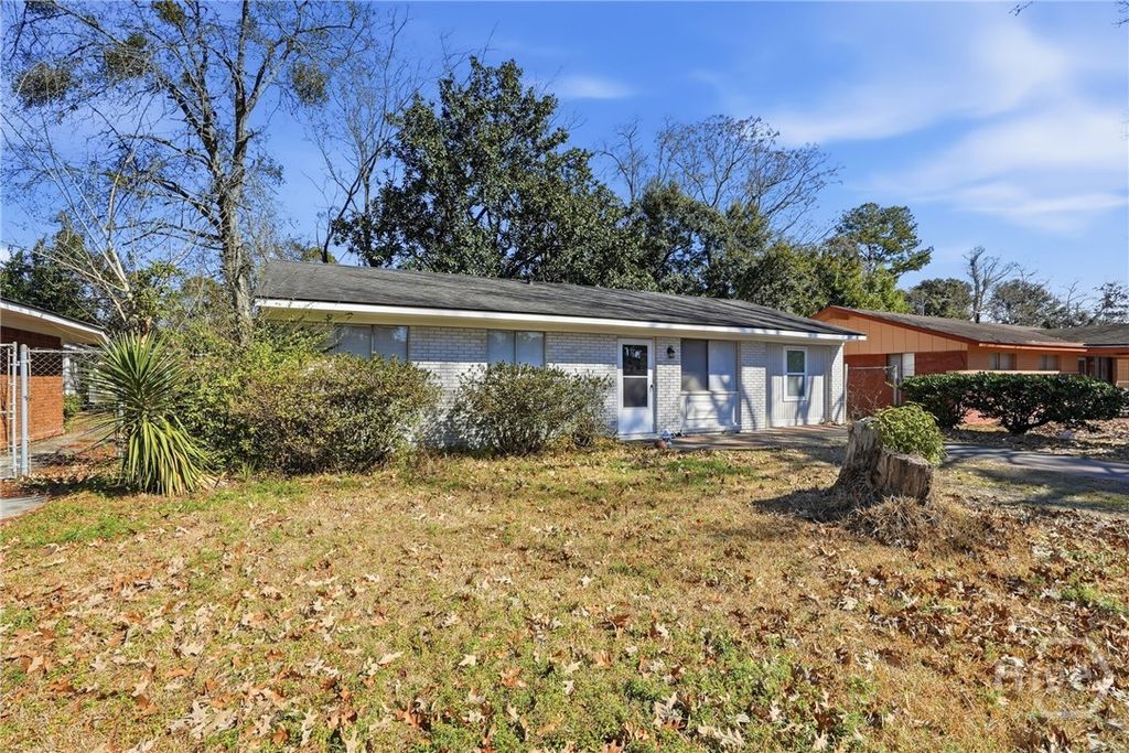 Photo of 1626 Cloverdale Drive, Savannah, GA 31415 (MLS # SA348921)