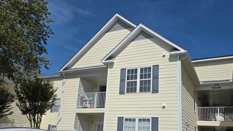 Condo For Sale - 5008 Hunters Trail #UNIT 15<br/> Wilmington, NC 28405