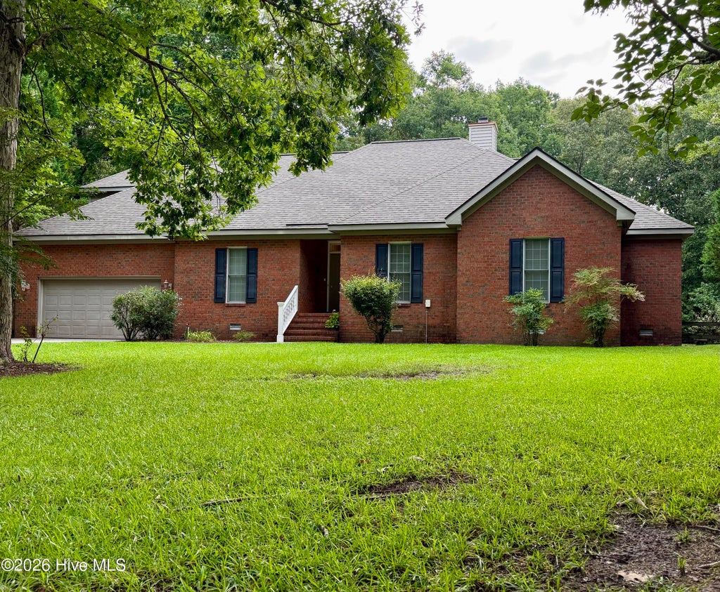 Photo of 109 Drummond Place, New Bern, NC 28562 (MLS # 100593360)