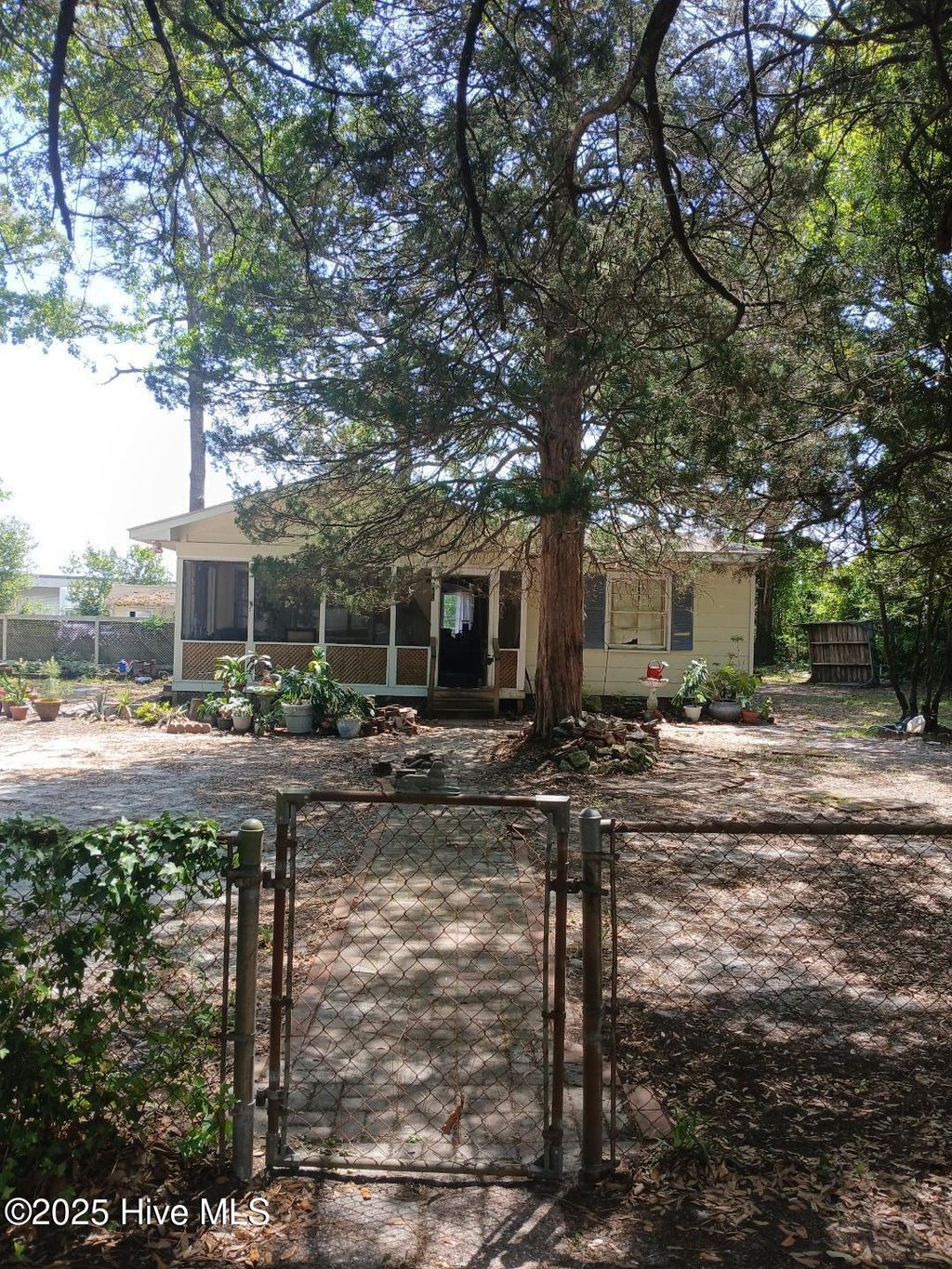 Photo of 510 Holbrooke Avenue, Wilmington, NC 28412 (MLS # 100555338)