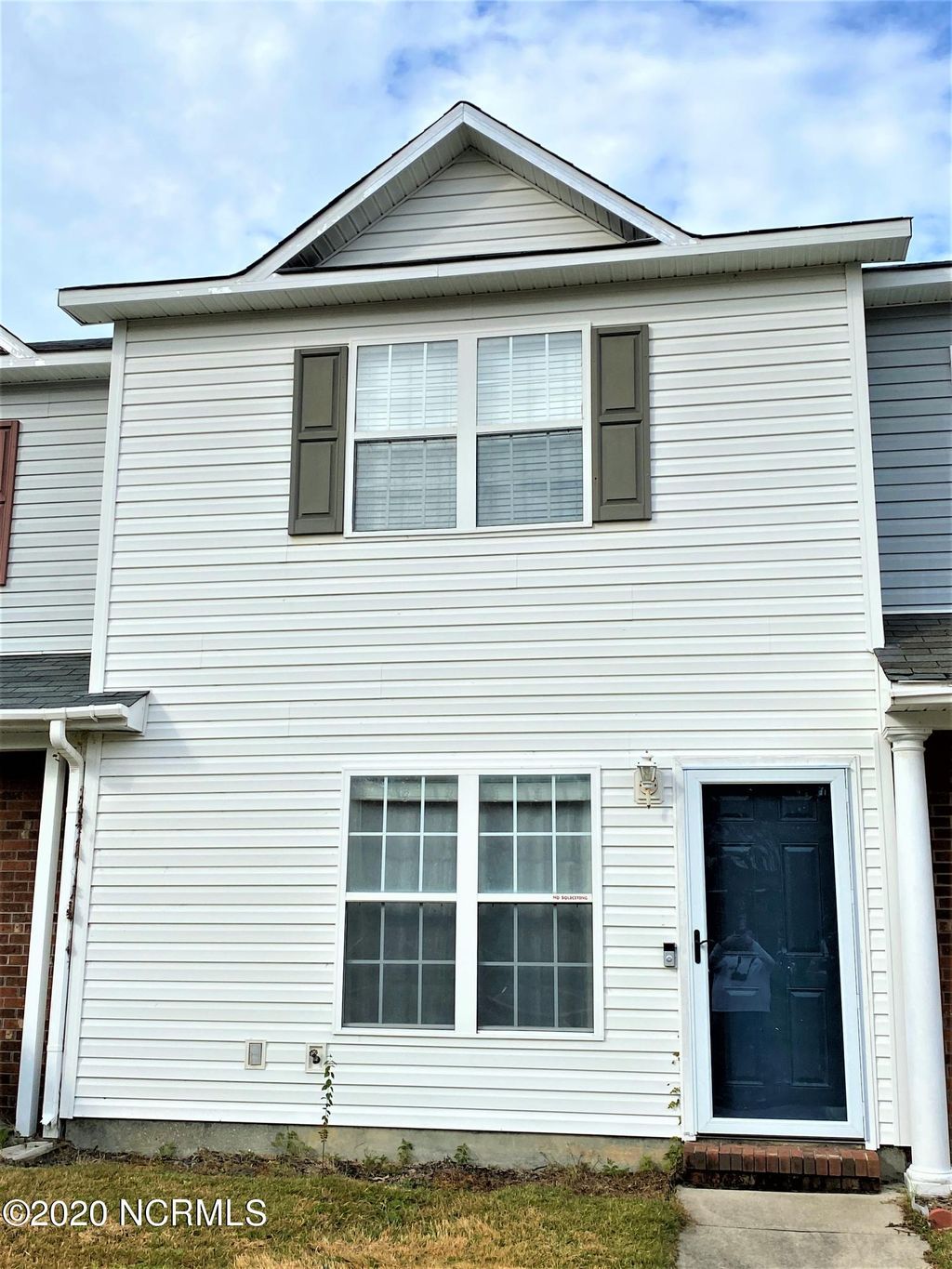 Photo of 303 Meadowbrook Lane, Jacksonville, NC 28546 (MLS # 100568365)