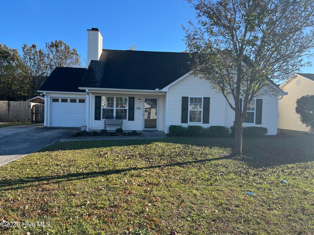 Photo of 2523 Legend Drive, Wilmington, NC 28405 (MLS # 100559097)