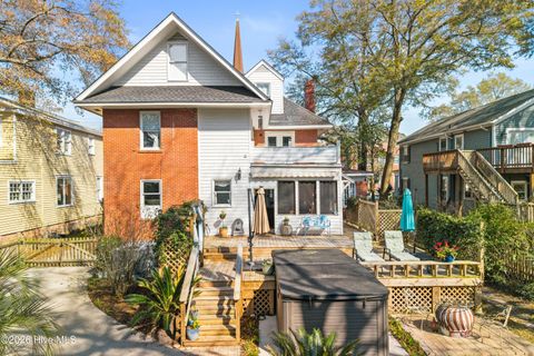 Tiny photo for 410 S 5th Avenue, Wilmington, NC 28401 (MLS # 100560142)