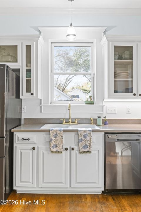 Tiny photo for 410 S 5th Avenue, Wilmington, NC 28401 (MLS # 100560142)