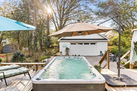 Tiny photo for 410 S 5th Avenue, Wilmington, NC 28401 (MLS # 100560142)