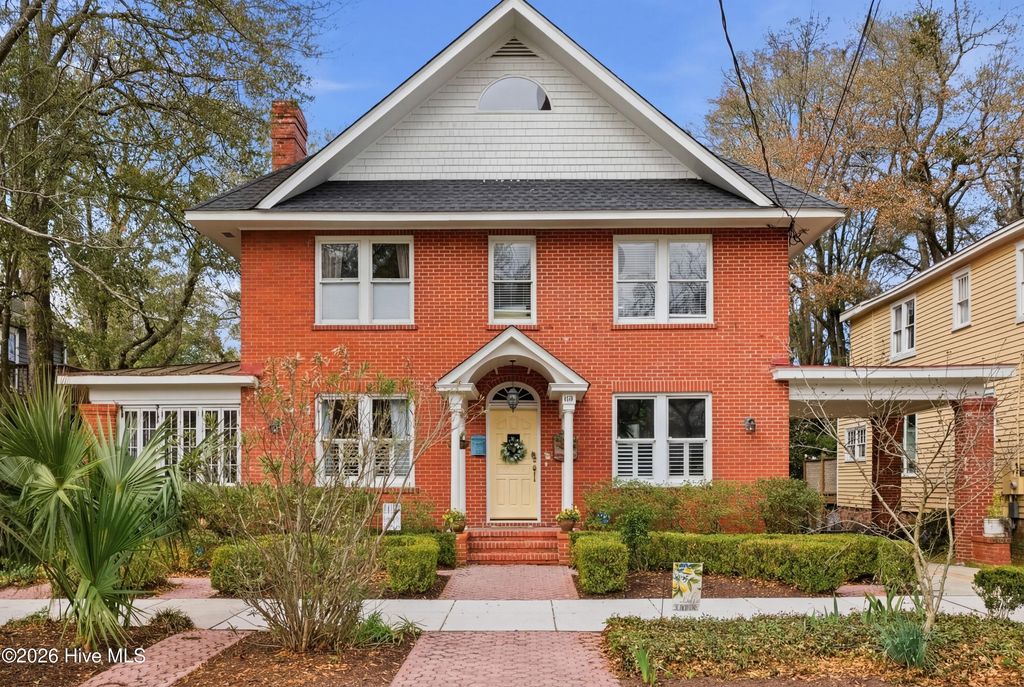 Photo of 410 S 5th Avenue, Wilmington, NC 28401 (MLS # 100560142)