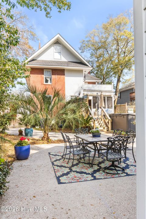 Tiny photo for 410 S 5th Avenue, Wilmington, NC 28401 (MLS # 100560142)