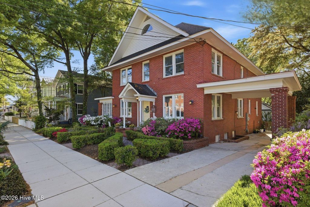 Photo of 410 S 5th Avenue, Wilmington, NC 28401 (MLS # 100560142)