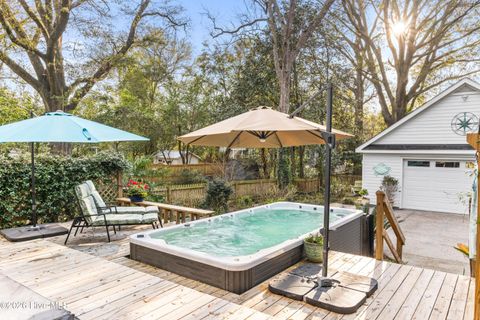 Tiny photo for 410 S 5th Avenue, Wilmington, NC 28401 (MLS # 100560142)