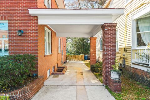 Tiny photo for 410 S 5th Avenue, Wilmington, NC 28401 (MLS # 100560142)