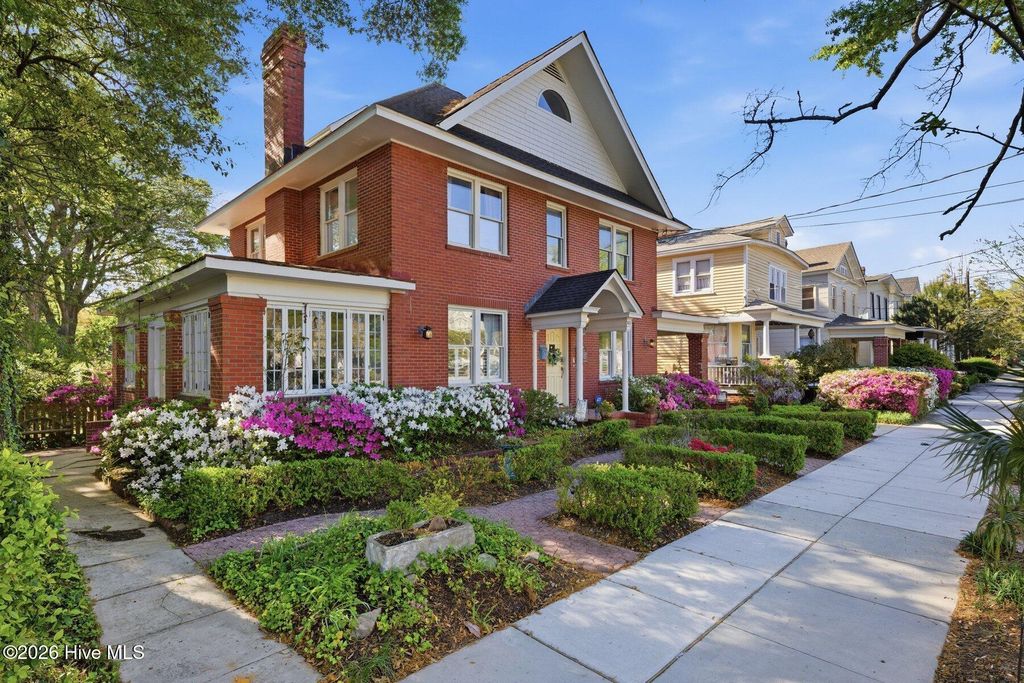 Photo of 410 S 5th Avenue, Wilmington, NC 28401 (MLS # 100560142)