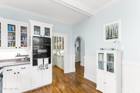 Tiny photo for 410 S 5th Avenue, Wilmington, NC 28401 (MLS # 100560142)