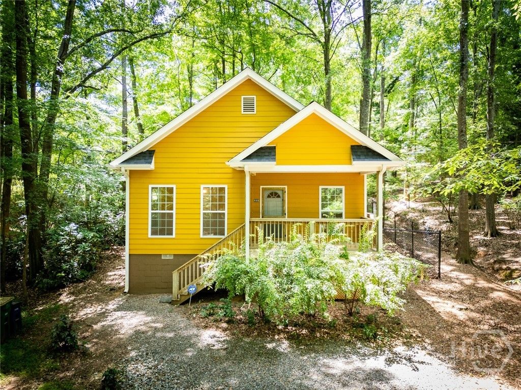Photo of 940 Forest Heights Drive, Athens, GA 30606 (MLS # CL356330)