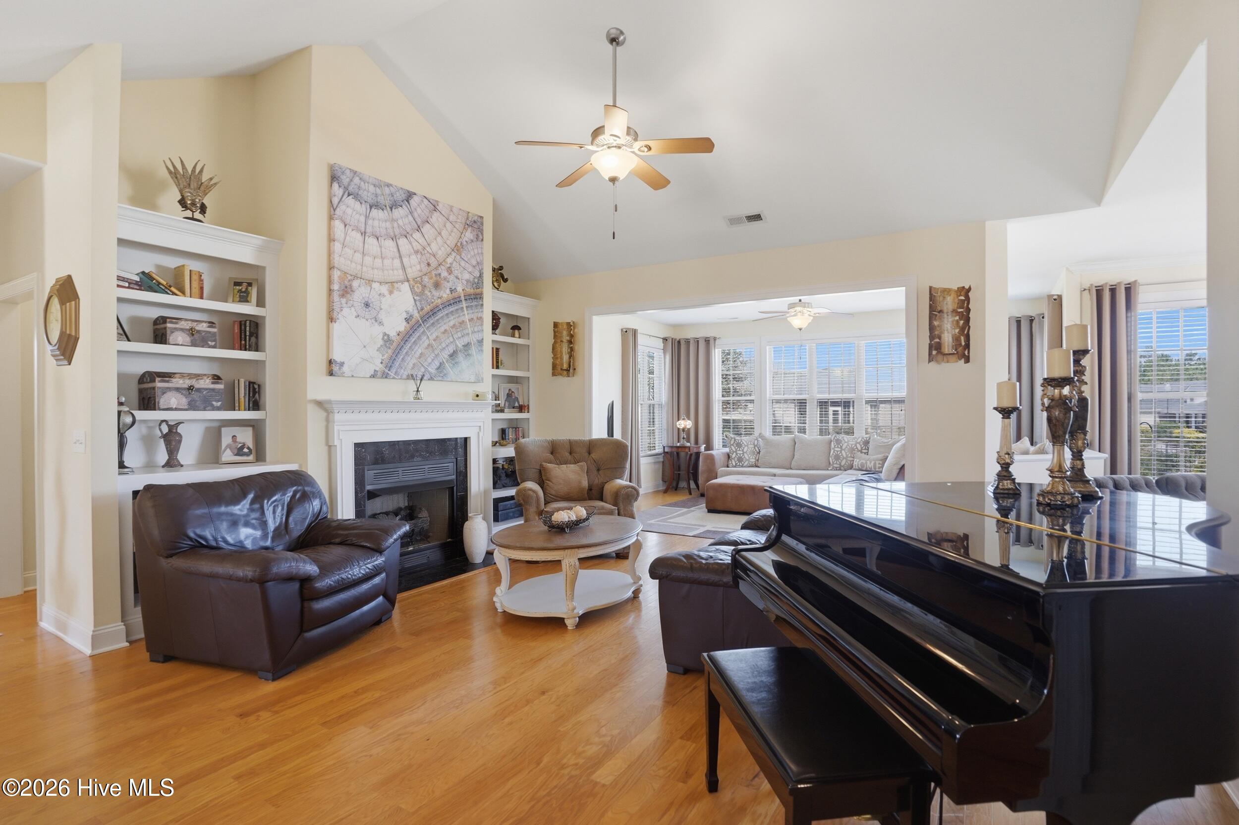 1161 Palatka Place SE