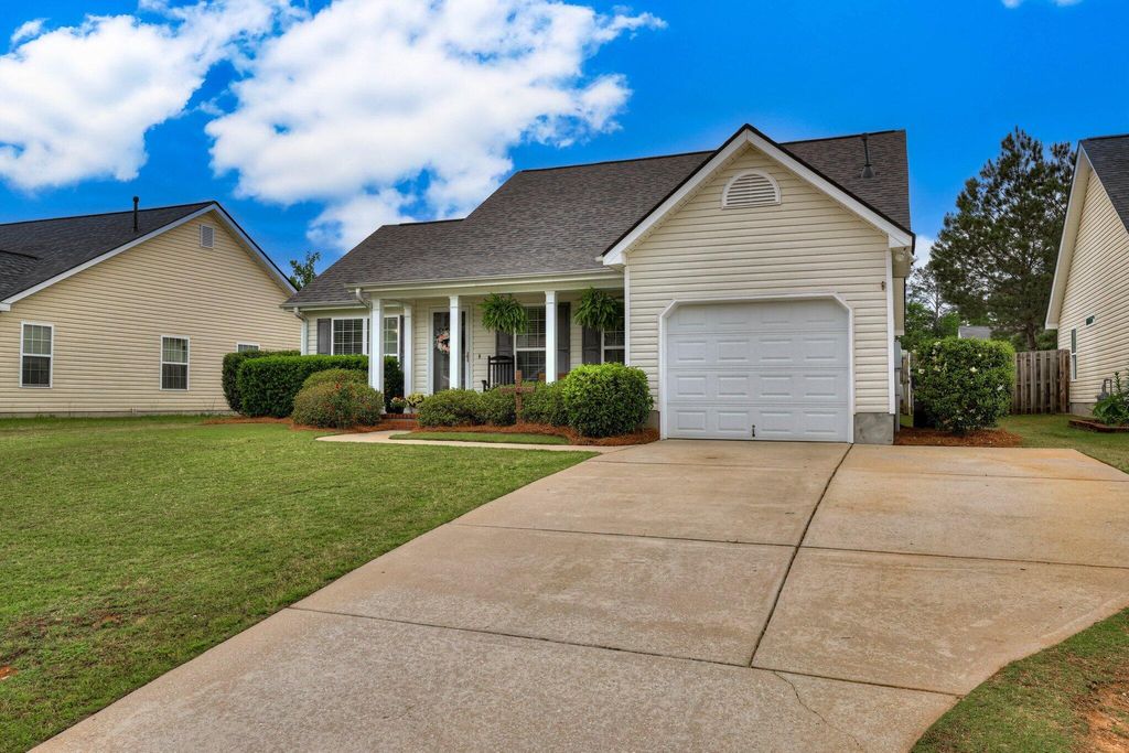 Photo of 560 Cranberry Circle, Grovetown, GA 30813 (MLS # 555359)