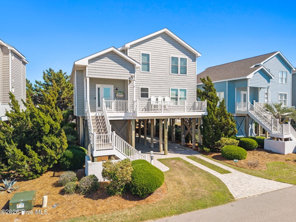 Photo of 7 Bayberry Drive, Ocean Isle Beach, NC 28469 (MLS # 100585720)