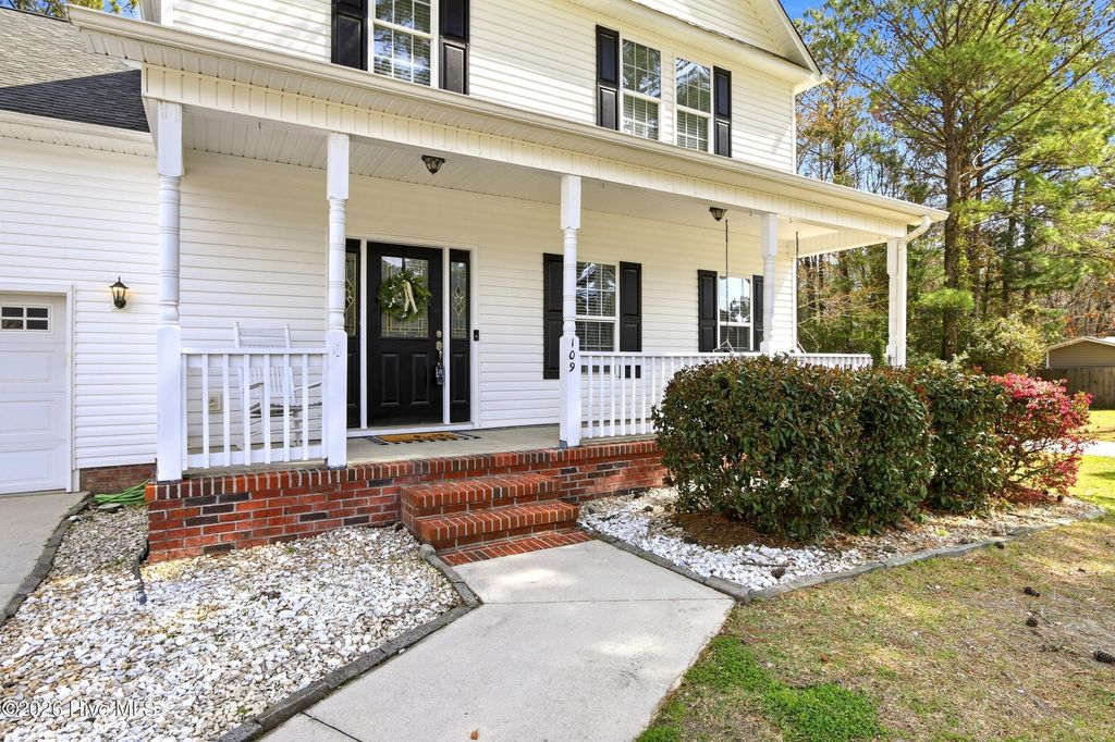 Photo of 109 Forest Lane, Swansboro, NC 28584 (MLS # 100538724)