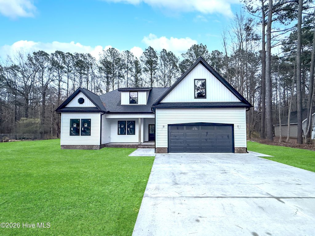 Photo of 212 Reedy Creek Drive, Elizabeth City, NC 27909 (MLS # 100556031)