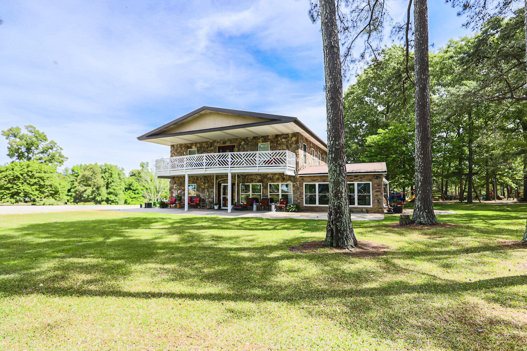 9466 Clarks Mill Road