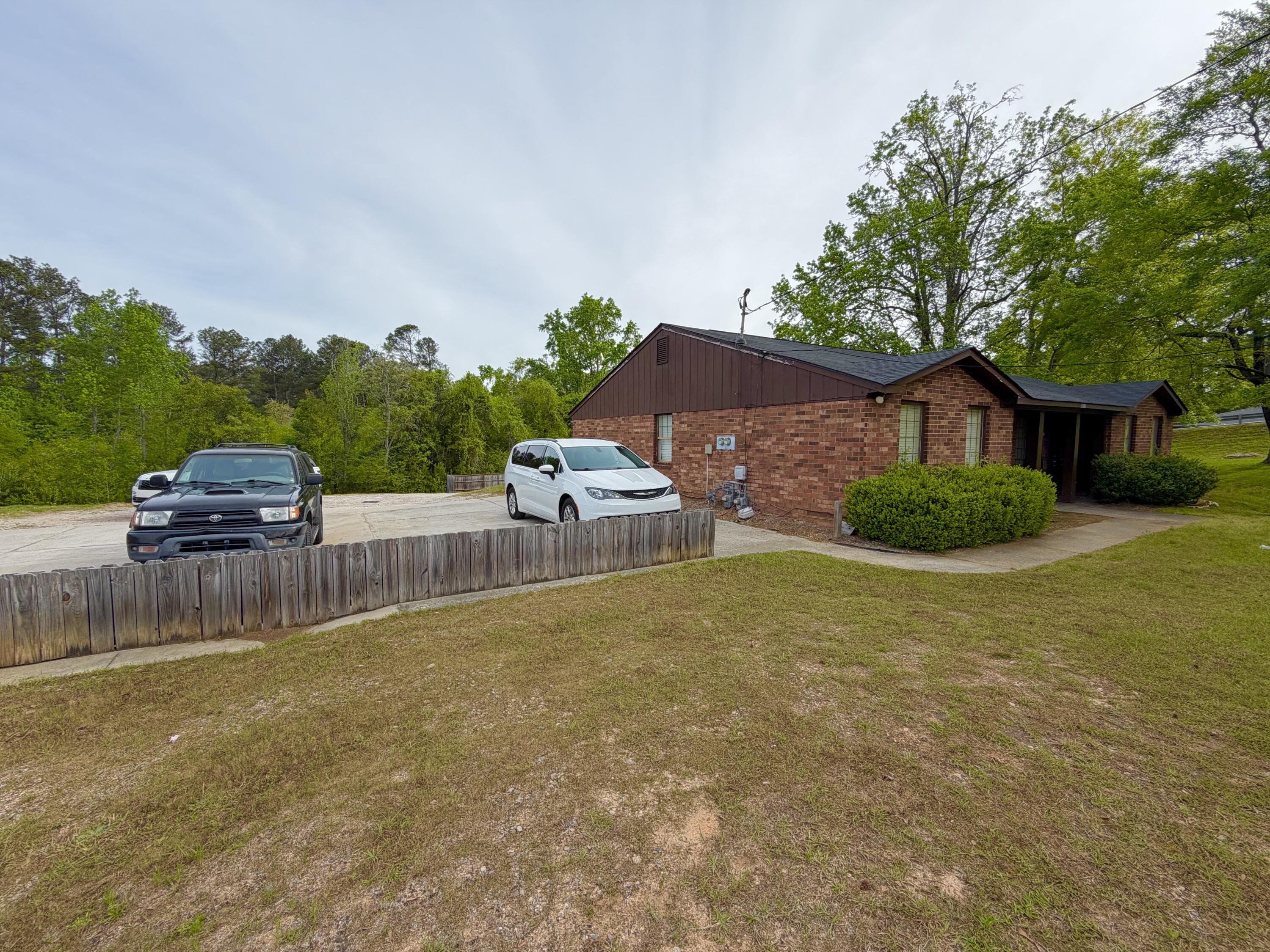 4611 Columbia Road