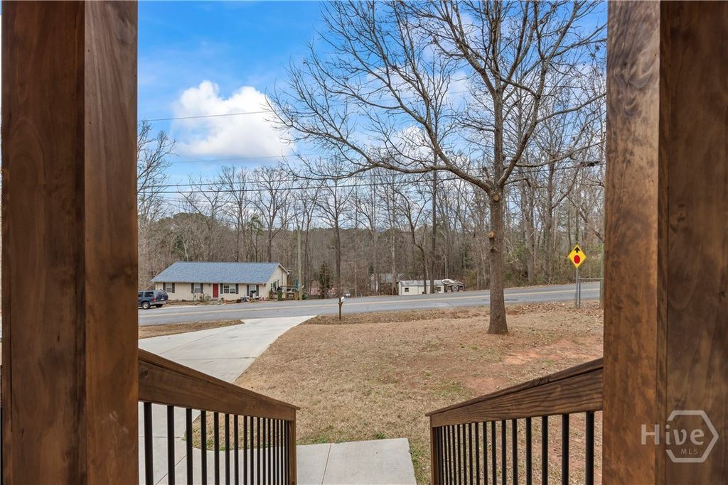 Photo of 475 Hilltop Way, Toccoa, GA 30577 (MLS # CL346990)