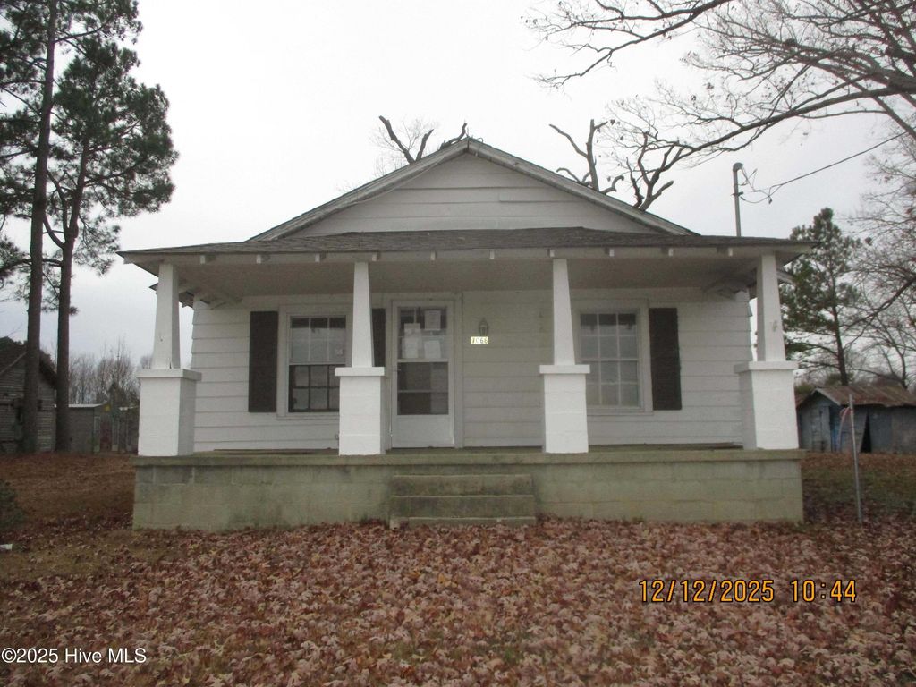 Photo of 7066 Southern Nash High Road, Bailey, NC 27807 (MLS # 100545643)