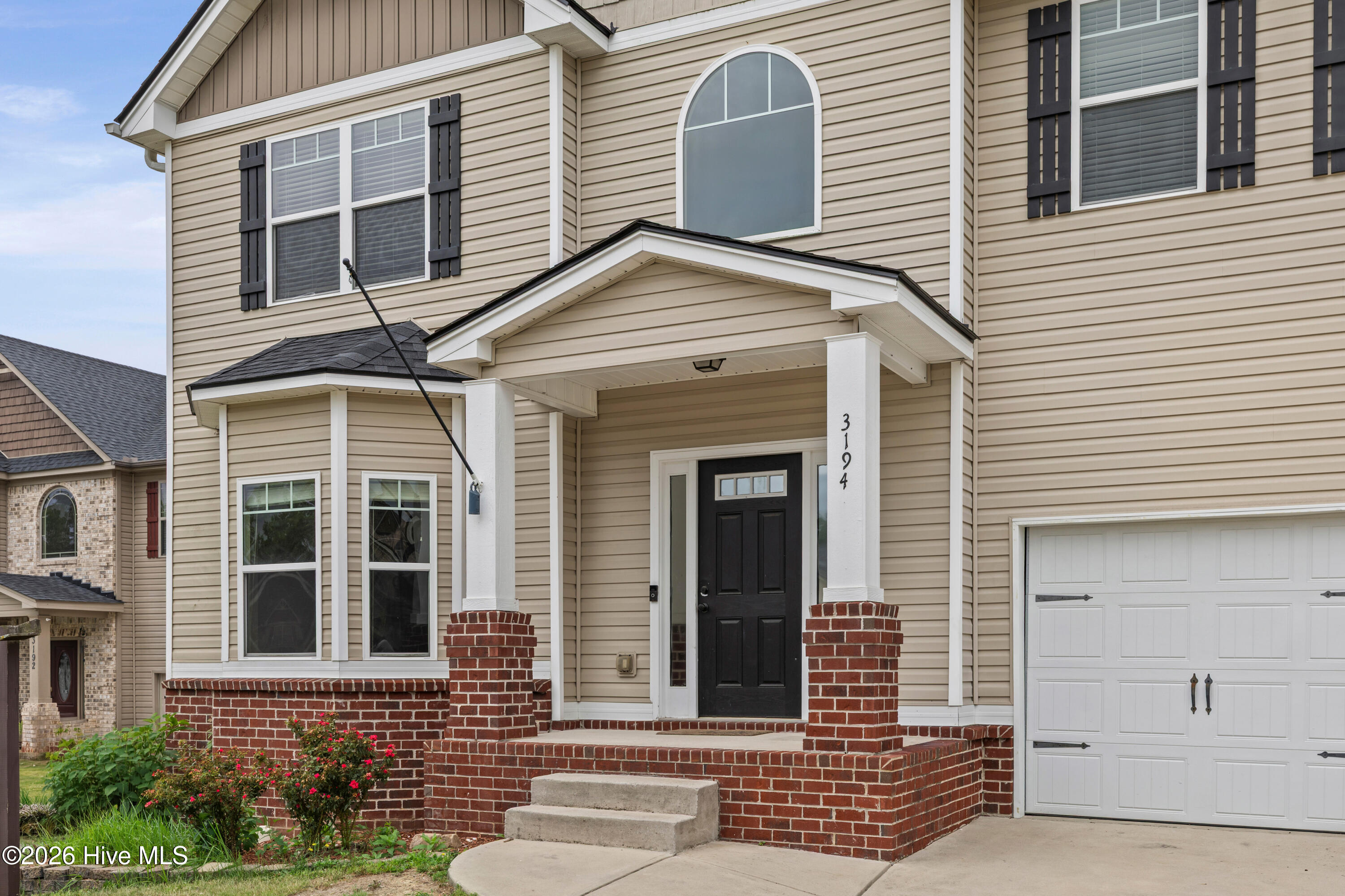 3194 Waverly Lane