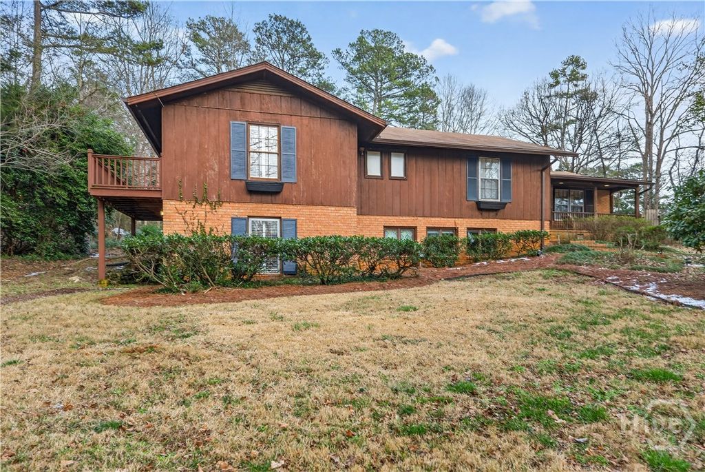 Photo of 220 Tanglewood Drive, Athens, GA 30606 (MLS # CL348434)