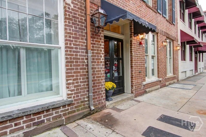 115 E Bay Street