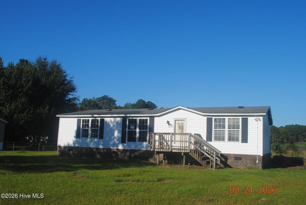 Photo of 132 Cooper Road, Richlands, NC 28574 (MLS # 100605307)