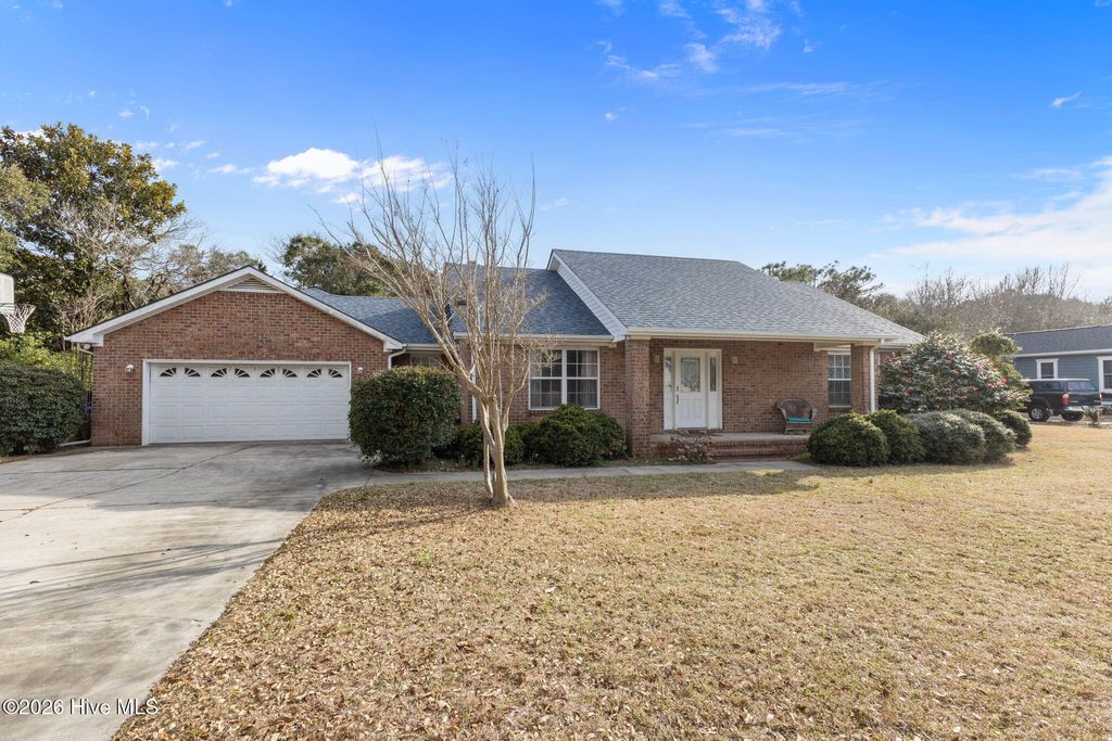 Photo of 303 Pine Knoll Circle, Pine Knoll Shores, NC 28512 (MLS # 100558214)