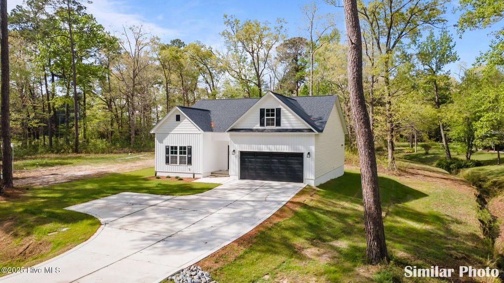 Photo of 5 Pickett Road, Jacksonville, NC 28540 (MLS # 100517191)