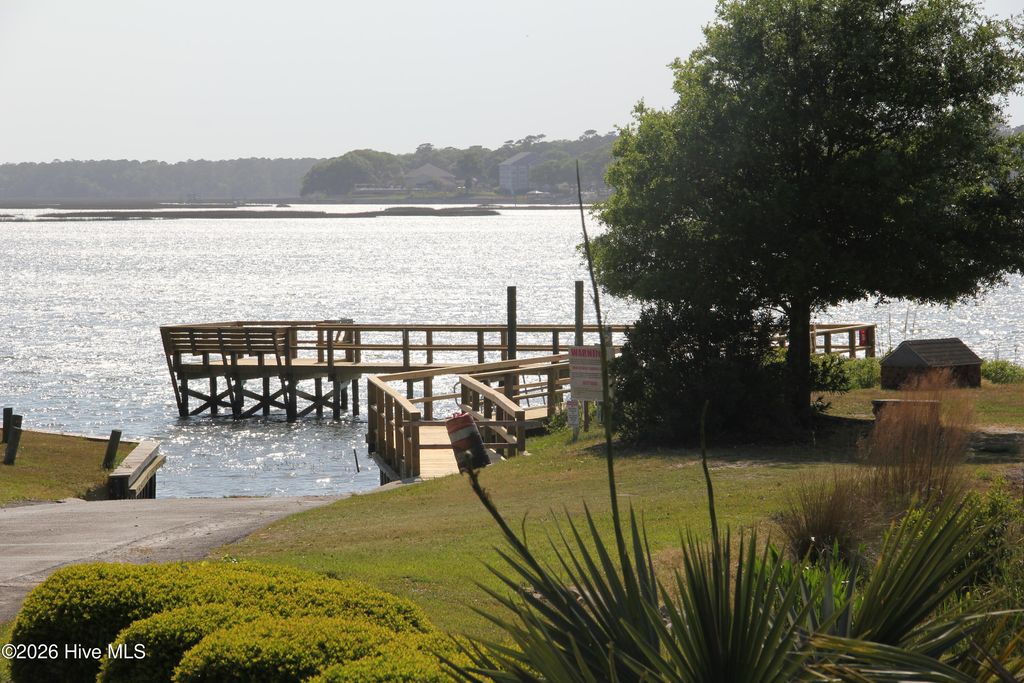 Photo of 3406 Marina Drive SE, Bolivia, NC 28422 (MLS # 100570555)