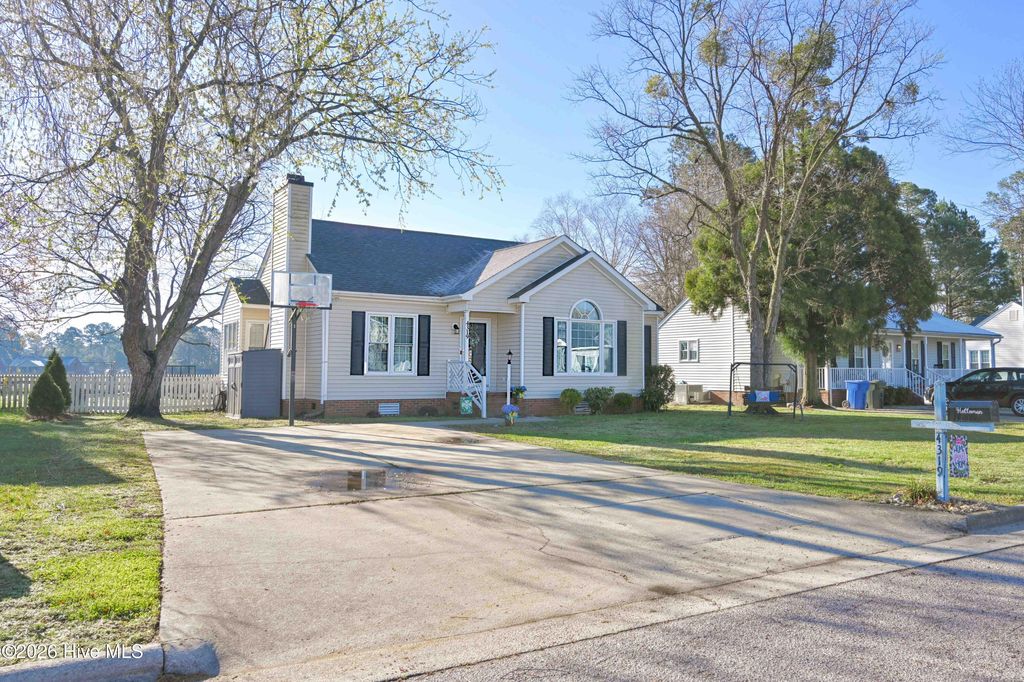 Photo of 4319 Nantucket Drive NW, Wilson, NC 27896 (MLS # 100560139)