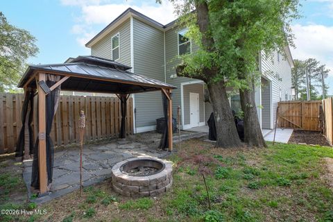 Tiny photo for 2709 Worth Drive #Unit A, Wilmington, NC 28412 (MLS # 100577269)