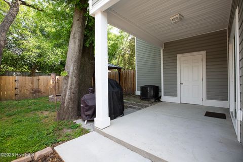 Tiny photo for 2709 Worth Drive #Unit A, Wilmington, NC 28412 (MLS # 100577269)