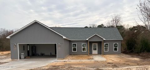 297 Haywood Drive Richlands NC 28574