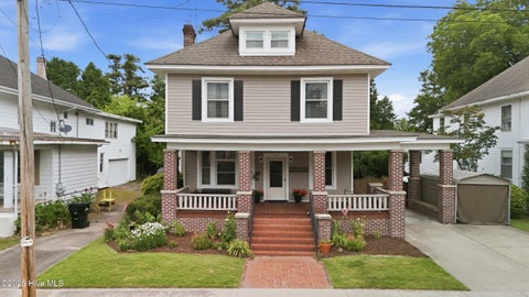 Photo of 912 W Church Street, Elizabeth City, NC 27909 (MLS # 100582120)