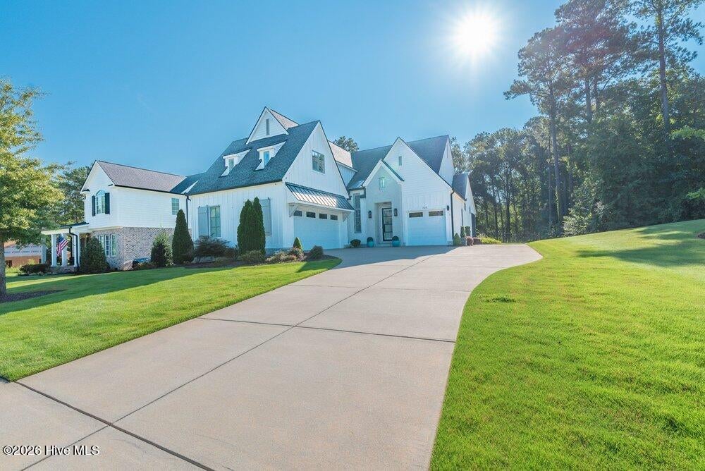 705 Campana Drive
