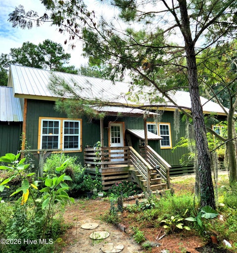 Photo of 7147 Stag Park Road, Burgaw, NC 28425 (MLS # 100604526)