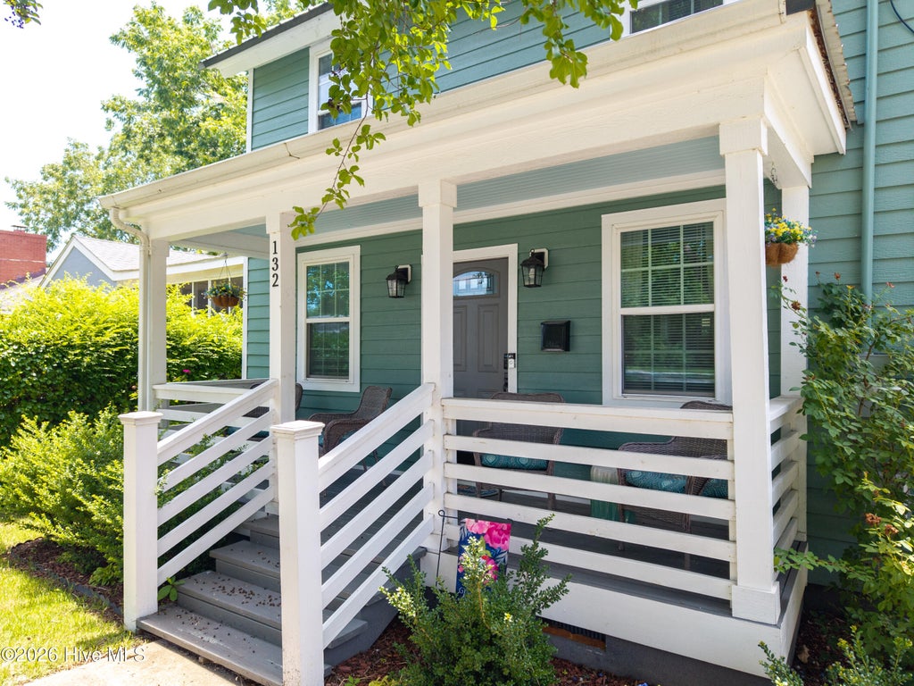 Photo of 132 E Albemarle Street, Edenton, NC 27932 (MLS # 100589265)