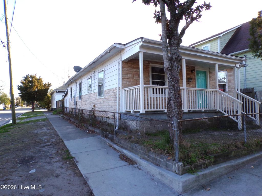 Photo of 1318 Church Street, Wilmington, NC 28401 (MLS # 100558121)