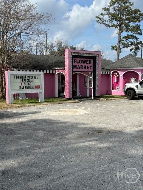 6725 Waters Avenue Savannah GA 31406