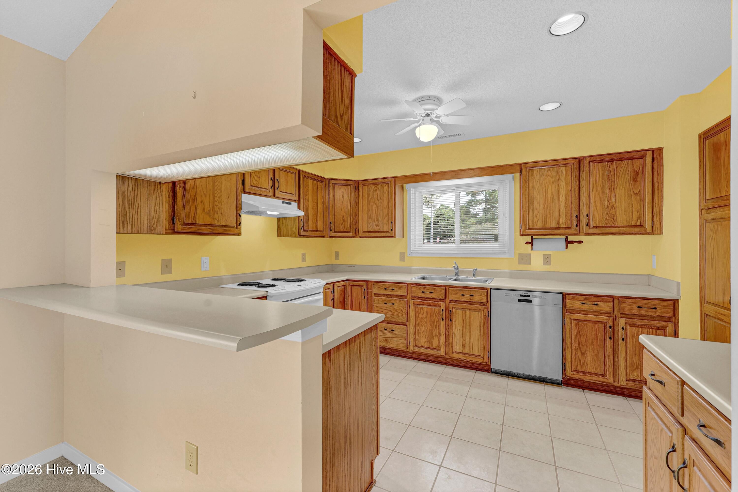 6063 Cedar Ridge Drive