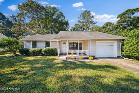 Photo of 1107 Massey Court, Jacksonville, NC 28546 (MLS # 100610751)