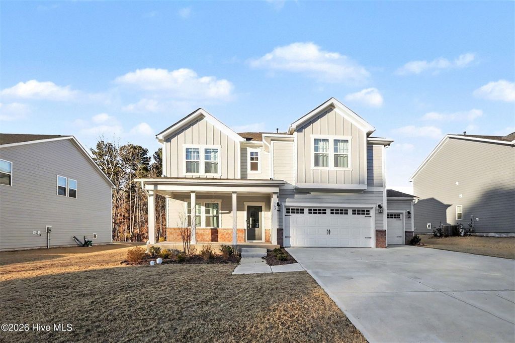 Photo of 162 Hickory Grove Drive, Sanford, NC 27330 (MLS # 100555858)