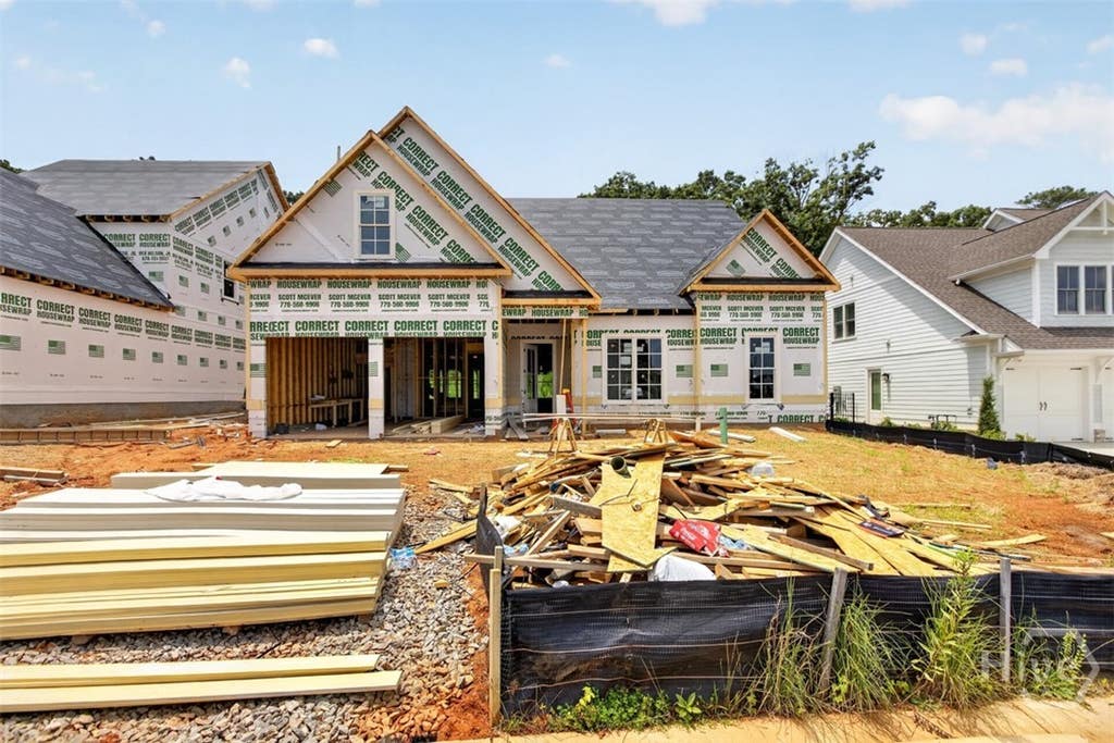 Photo of 409 Lake Vista Drive, Statham, GA 30666 (MLS # CL361580)