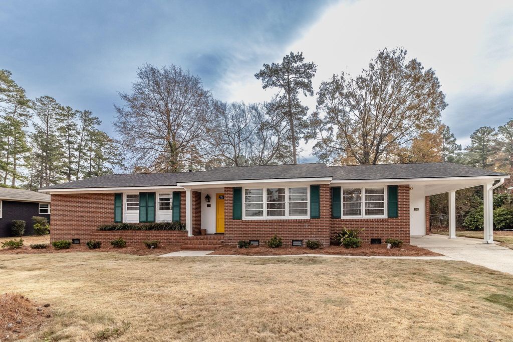 Photo of 2908 Stratford Drive Dr, Augusta, GA 30909 (MLS # 550277)