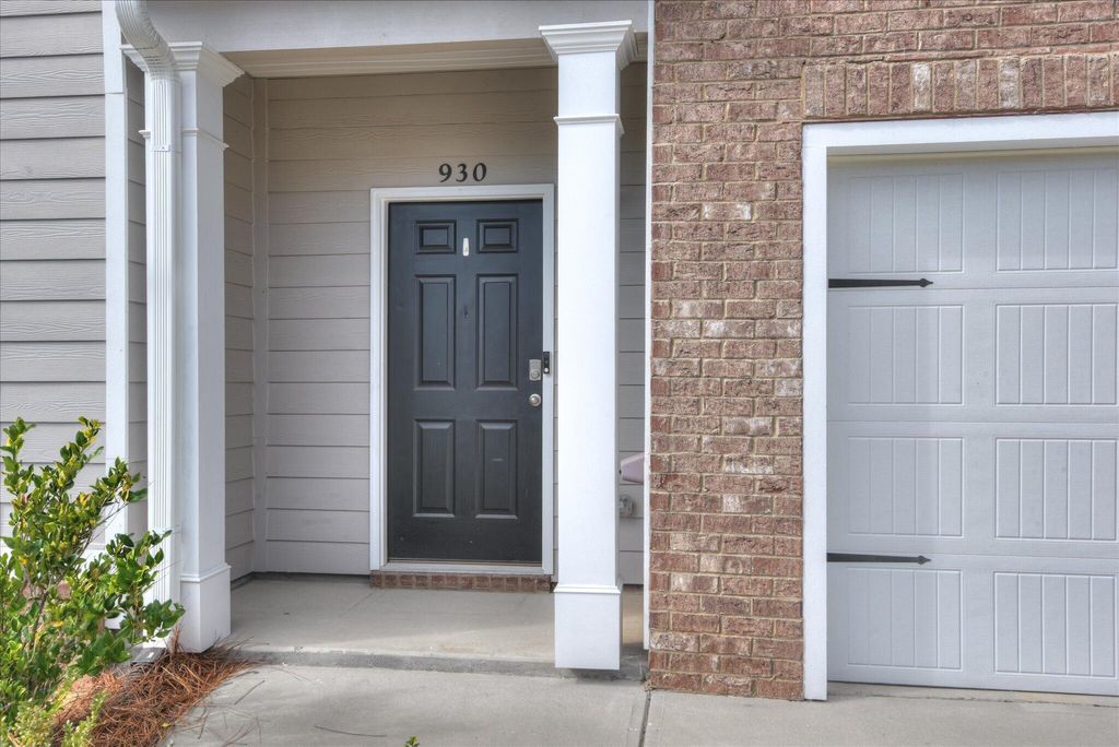 Photo of 930 Quaint Parish Circle, Graniteville, SC 29829 (MLS # 553163)