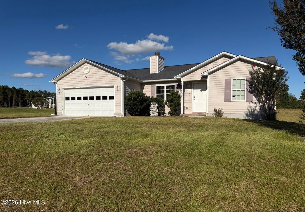 Photo of 105 Starkys Creek Court, Maysville, NC 28555 (MLS # 100609137)